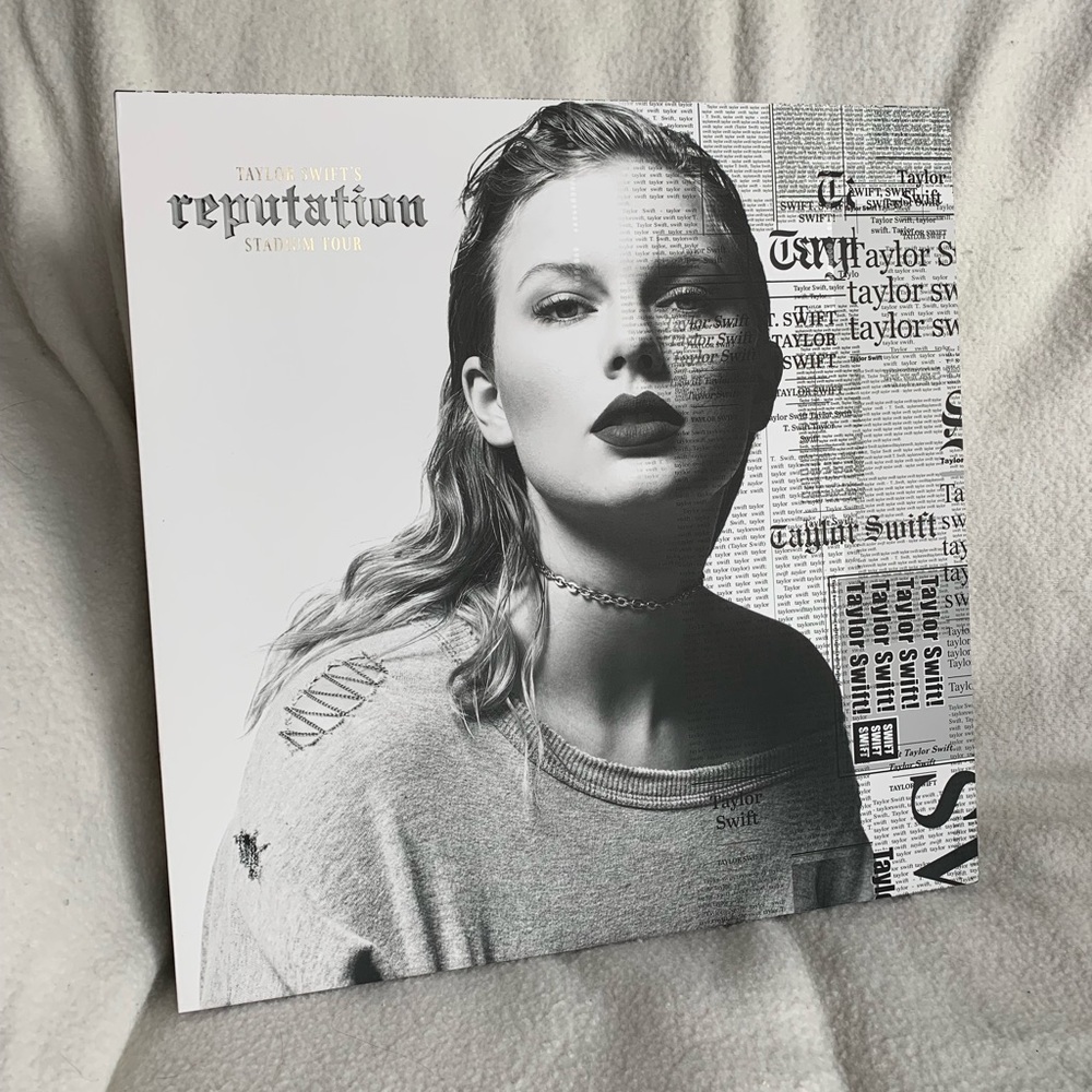 Taylor Swift || Reputation Tour || VIP Box 🐍